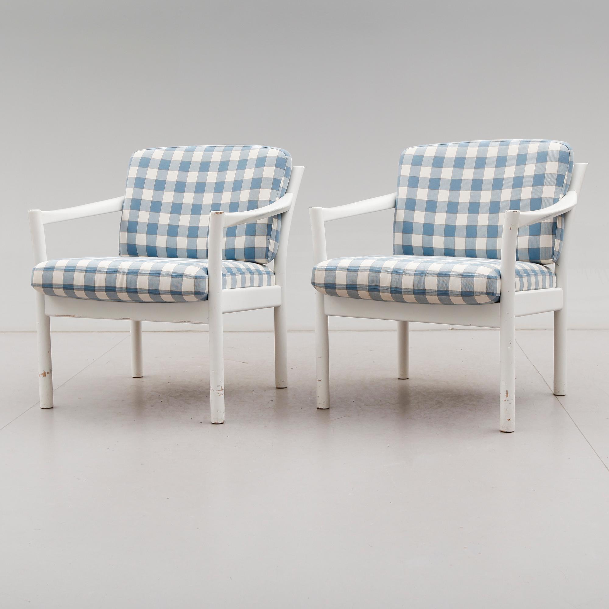 FÅTÖLJER, 1 par, 1900-talets andra hälft.