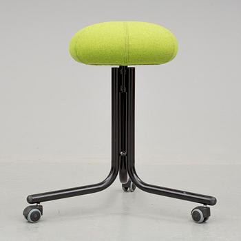 SKRIVBORDSSTOL, "Globe one", Peter Opsvik, Stokke Fabriker AB, Norge, 2011.
