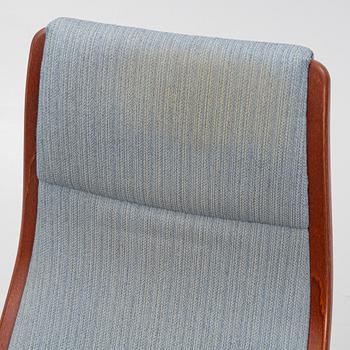 Yngve Ekström, fåtöljer, ett par, med fotpallar, "Lamino", Swedese.