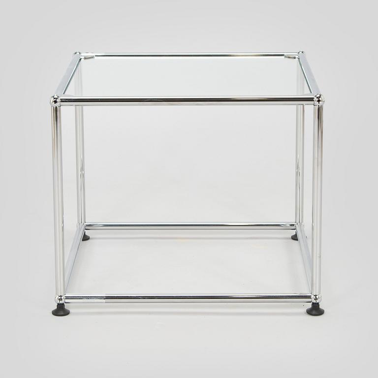 USM Haller, sidobord 2000-tal.