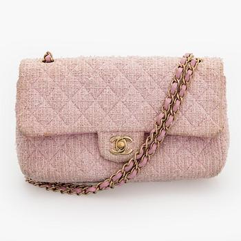 Chanel, väska, "Tweed Medium Double Flap Bag", 2021.