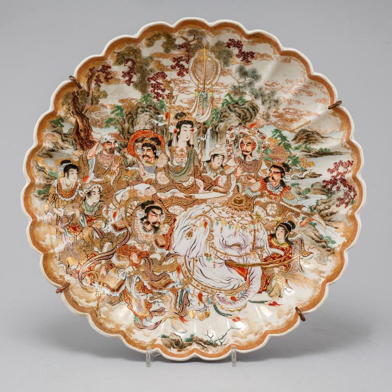 A Japanese dish from the first half of the 20th century.