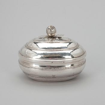 SKRIN med LOCK, silver, Johann Friedrich Kramer, Nürnberg 1787-1790. Vikt ca 173,4 g.