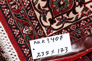 Matta, Bidjar takab, ca 235 x 173 cm.