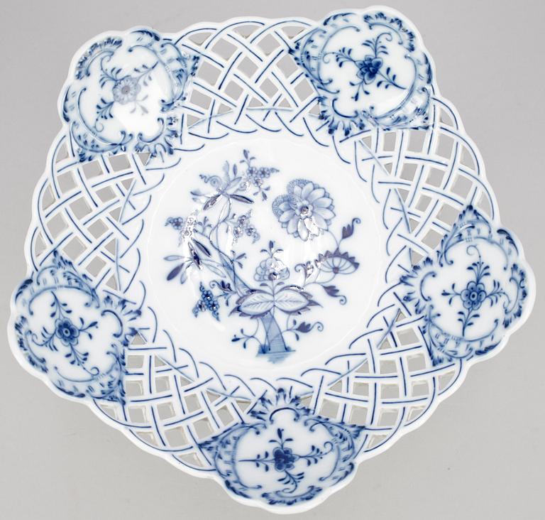 GALLERSKÅL PÅ FOT, Meissen-replika, 1900-tal.