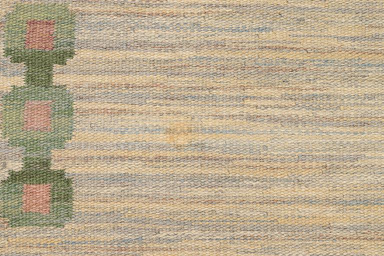 Matta, rölakan, ca 300 x 200 cm, signerad SW.