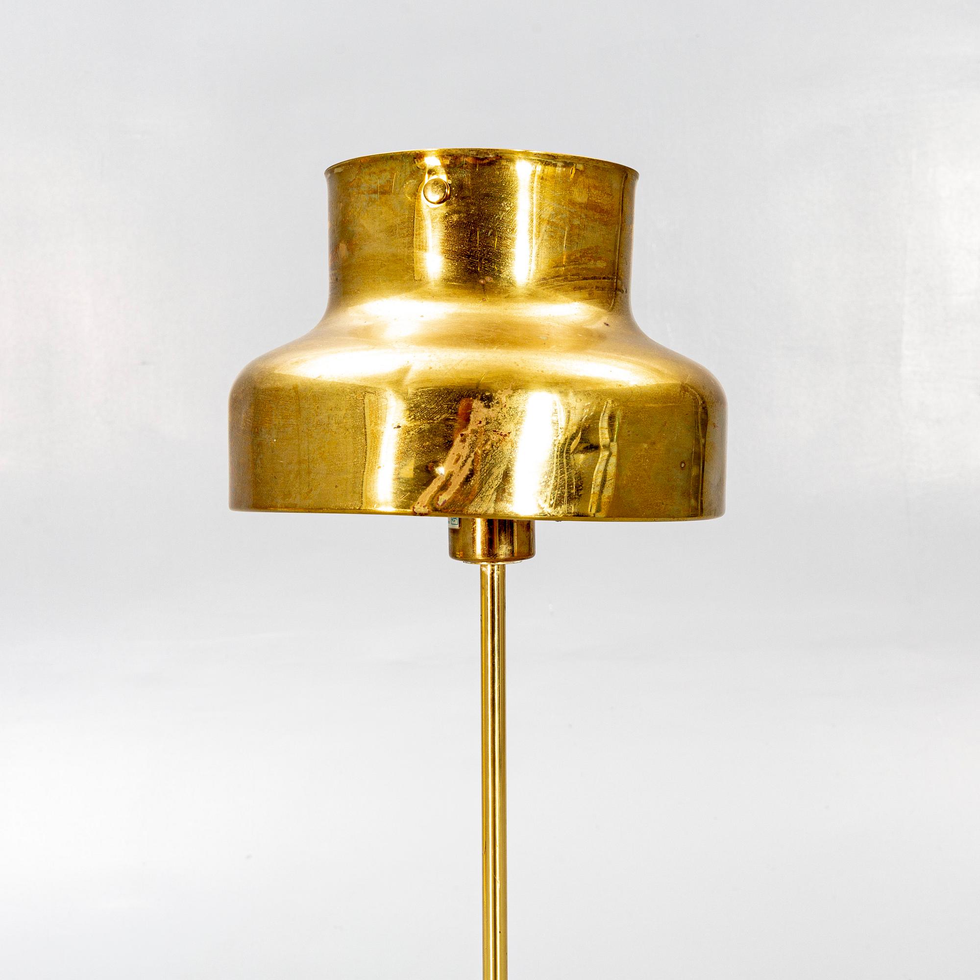 Anders Pehrson, golvlampa, "Bumlingen", Ateljé Lyktan, Åhus, 1900-talets andra hälft.