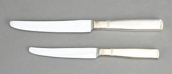 BESTICKSERVIS, 99 delar, "Rosenholm", Guldsmedsaktiebolaget GAB, Stockholm, mestadels 1964-1966. Vikt ca 3035 gram.