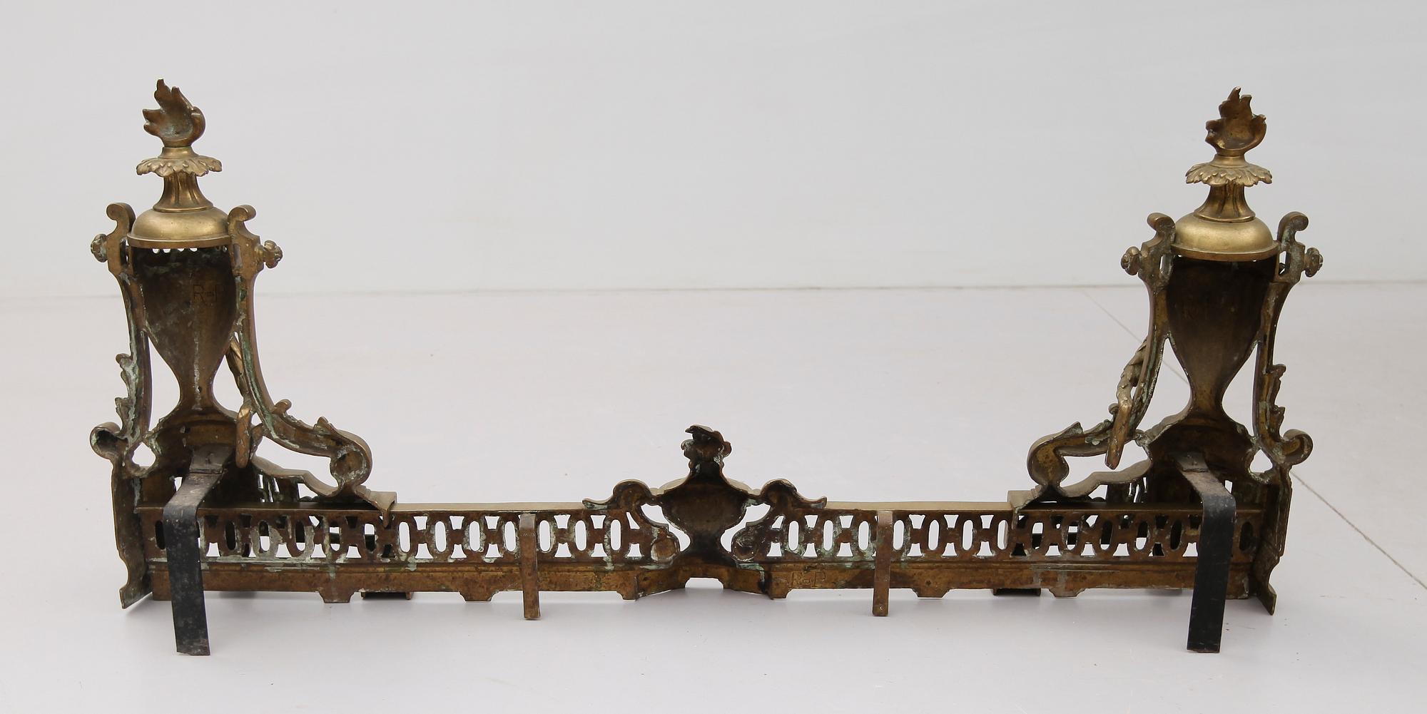 BRASSTÄLL, 3 delar, mässing, 1800-/1900-tal.