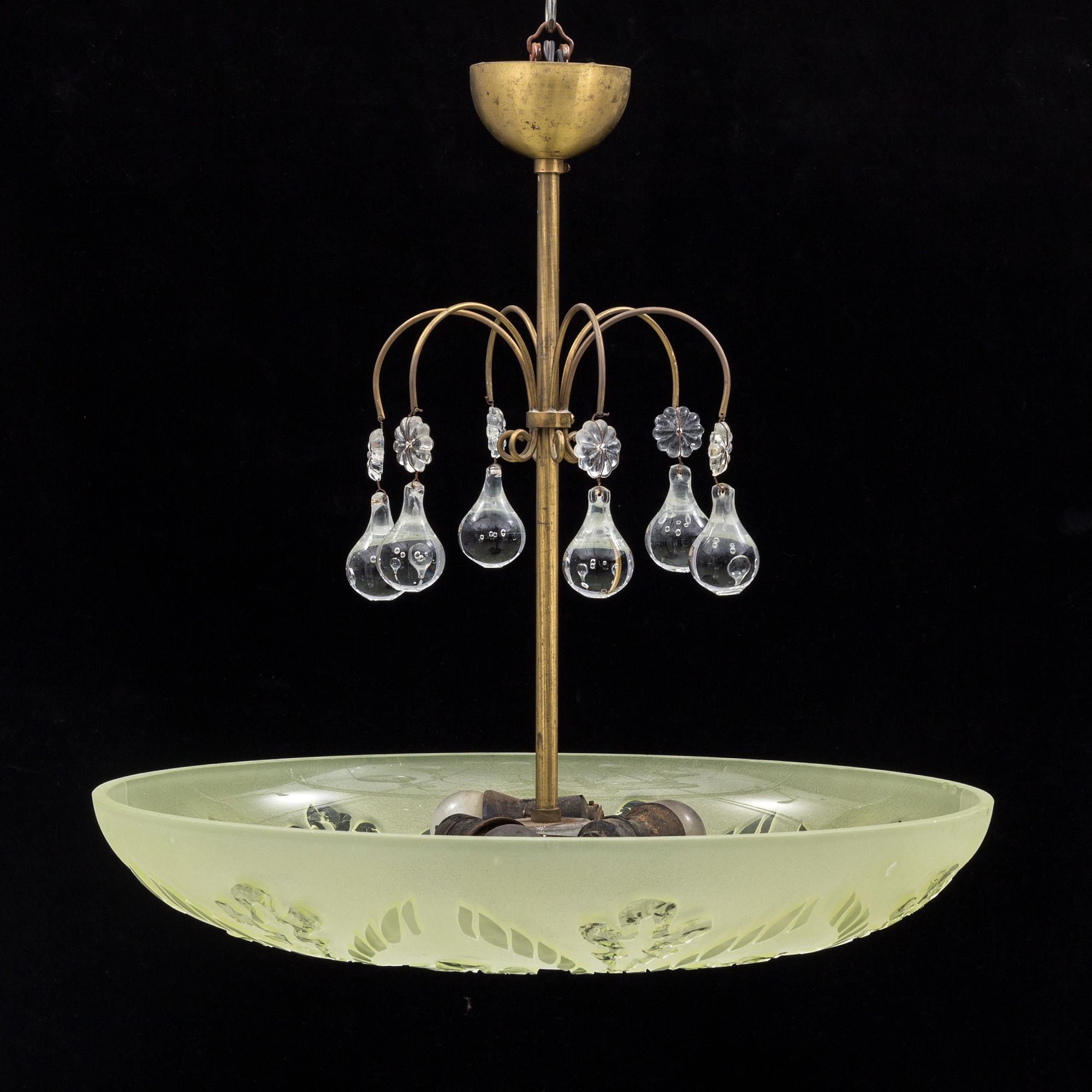 TAKLAMPA, 1900-talets mitt.