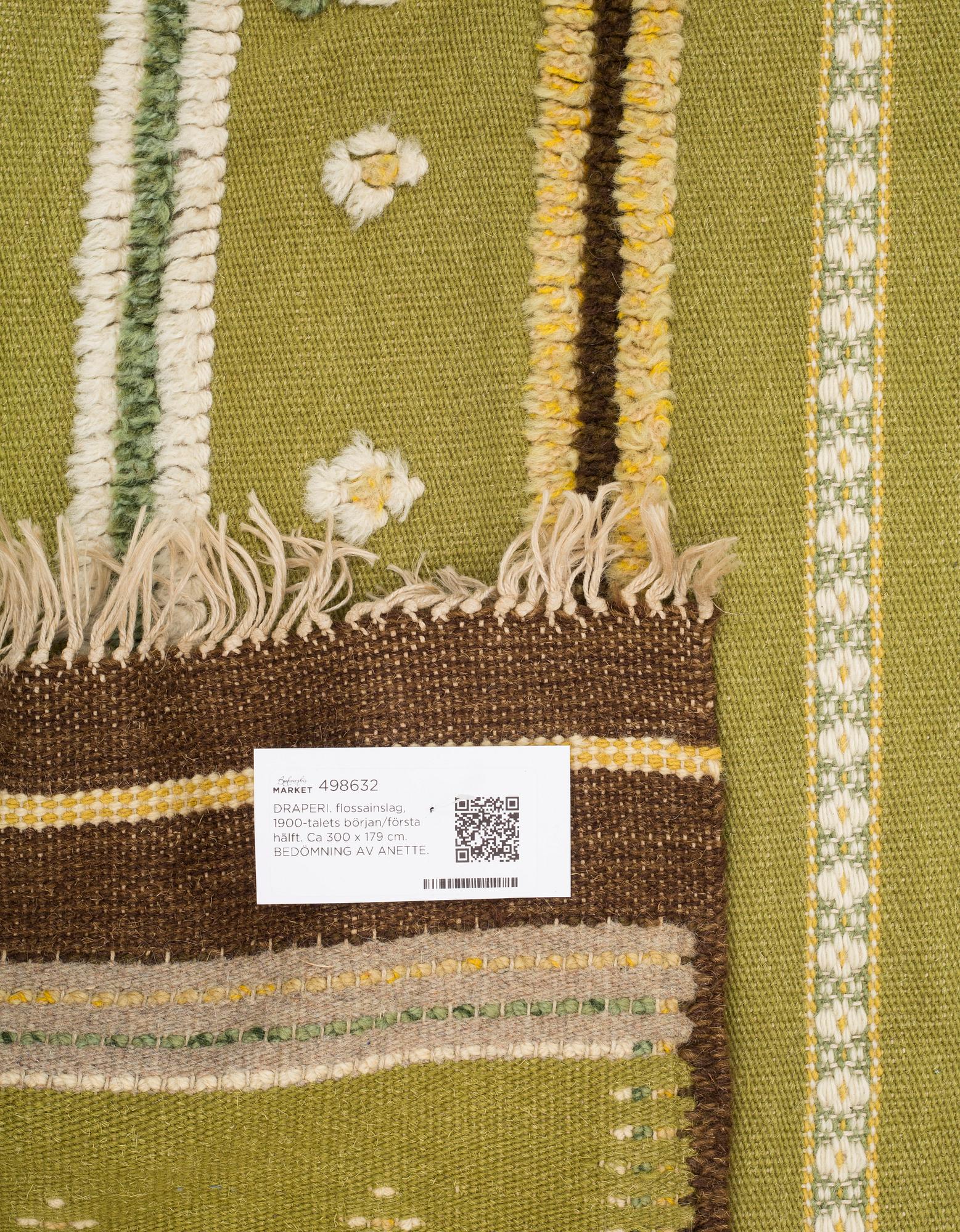 MATTA, rölakan med flossainslag, Sverige/Finland, 1900-talets början/första hälft. Ca 300 x 179 cm.