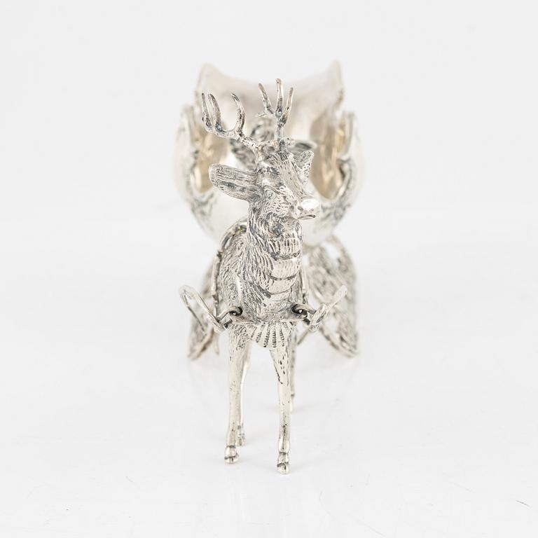 Figurin/konfektskål, silver, troligen Tyskland, svenska importstämplar, 1900-tal.