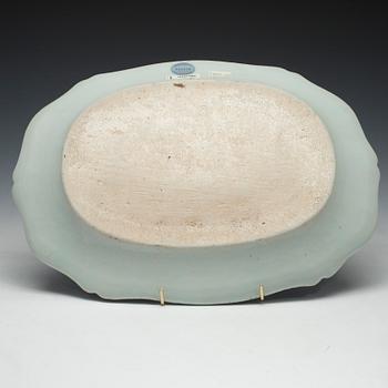 STEKFAT, porslin, Kina, Qianlong (1736-1795).