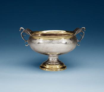 923. A Swedish 18th century parcel-gilt bowl, makers mark of Christoffer Bauman, Hudviksvall 1794.