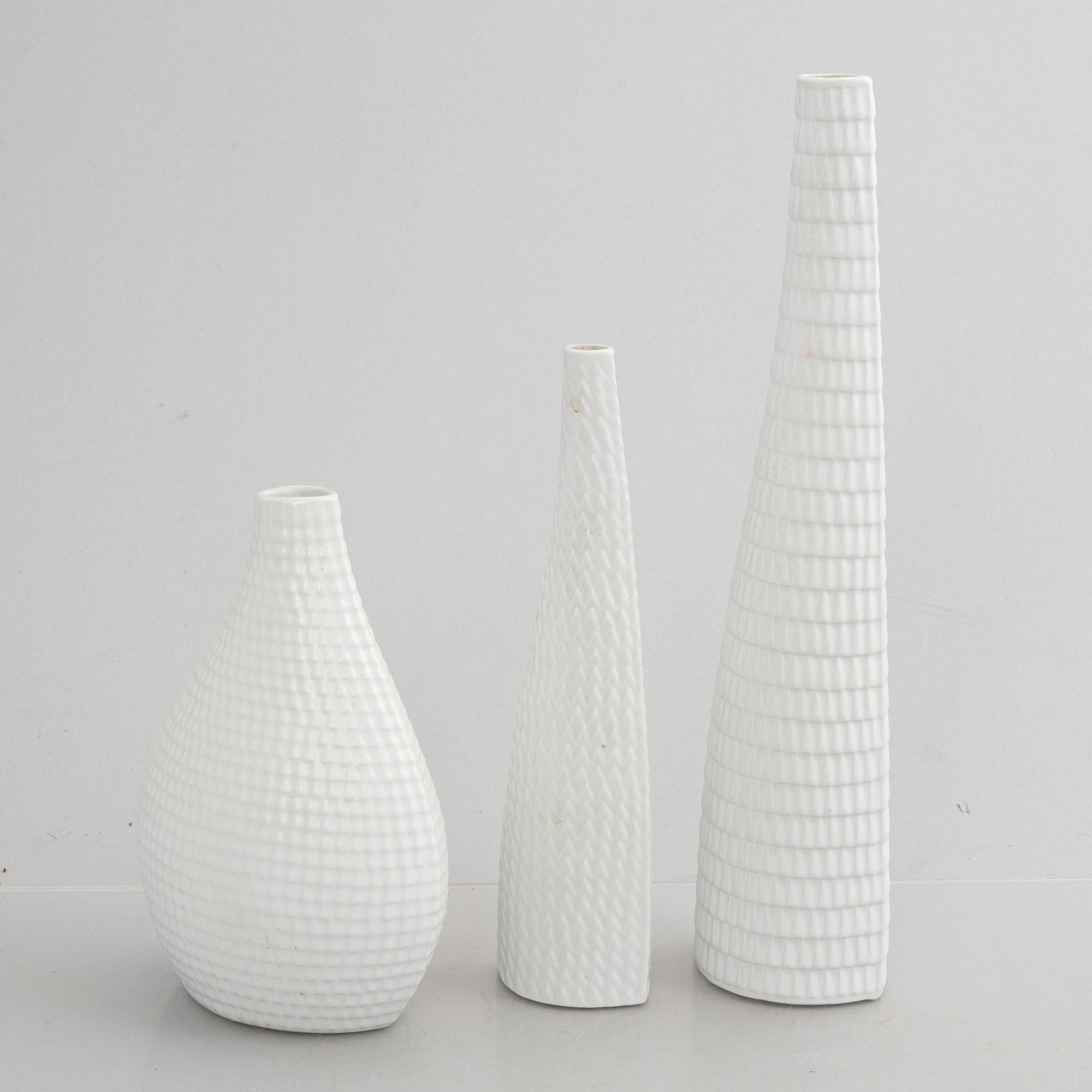 Stig Lindberg, a set of five stoneware "Reptile" vases & bowls, Gustavsberg, 1953-63.