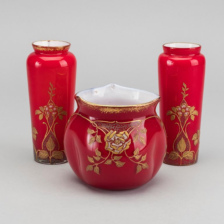 THEODORE LEGRAS, a set of three glass vases and bowl Art Nouveau around 1900.
