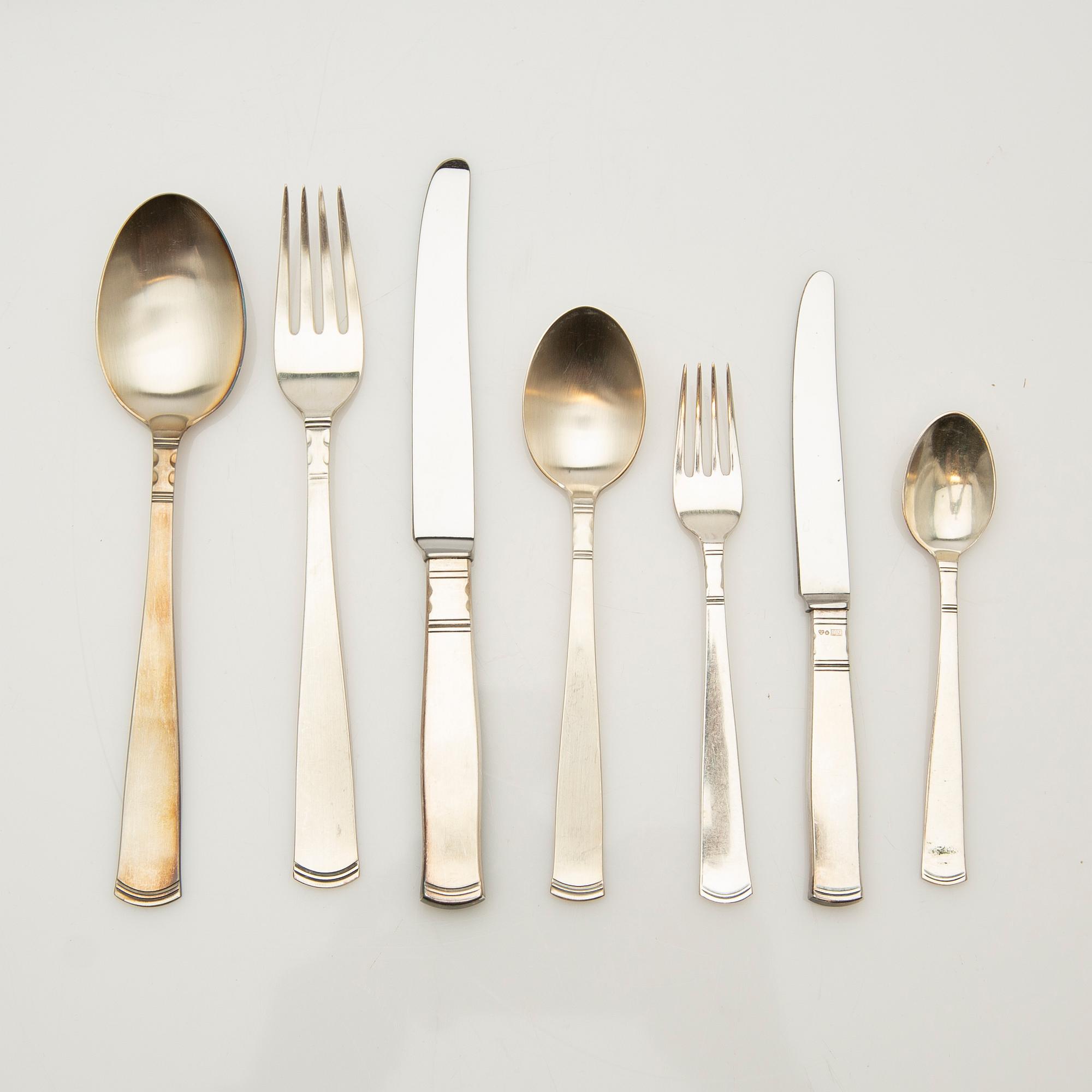 Jacob Ängman, bestickuppsättning, 106 delar, silver, "Rosenholm", GAB, Stockholm, 1900-talets andra hälft.