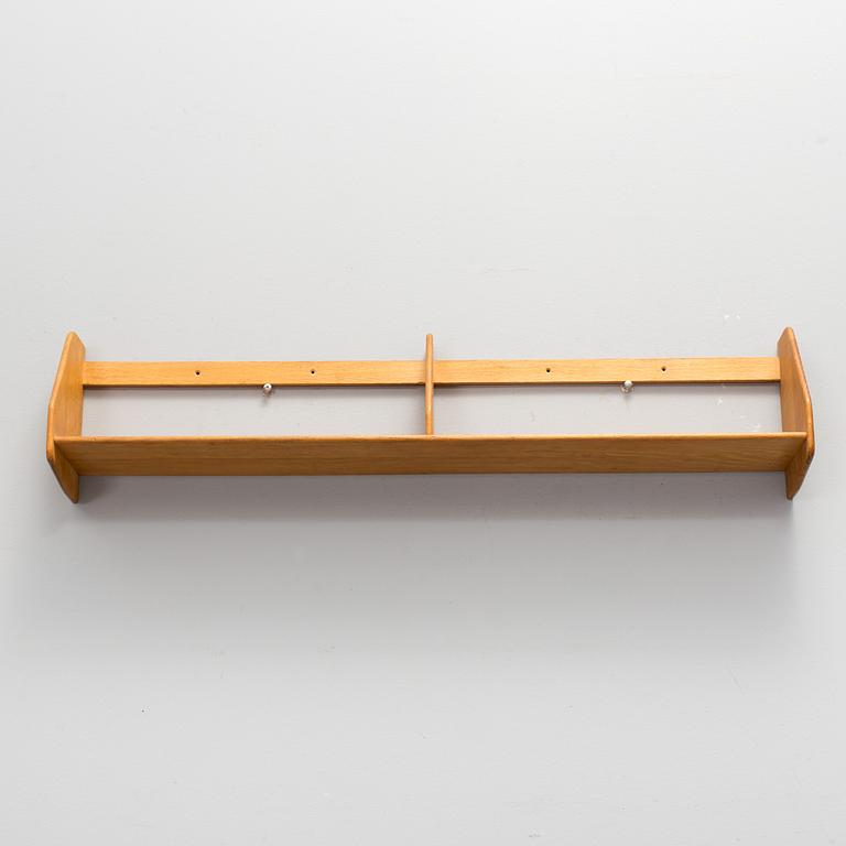 HANS J. WEGNER, an oaktree wall shelf for Ry möbler, Denmark.