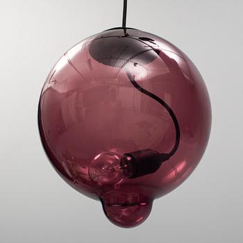 A 'Meltdown' ceiling light by Johan Lindstén for Cappellini, designed 2013.