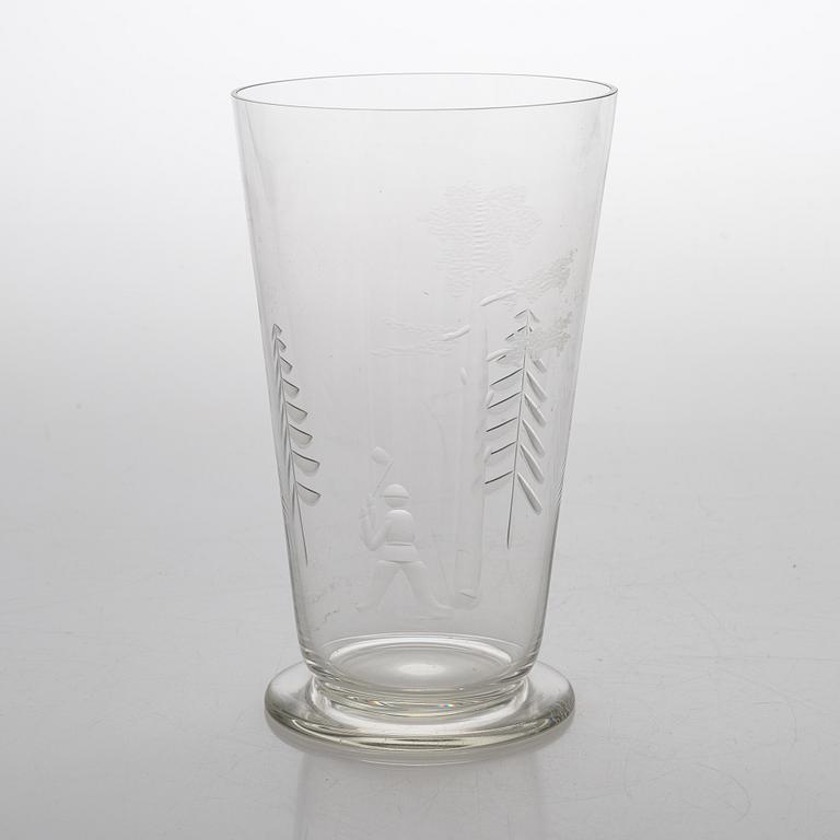 Göran Hongell, A glass vase signed JL Karhula.