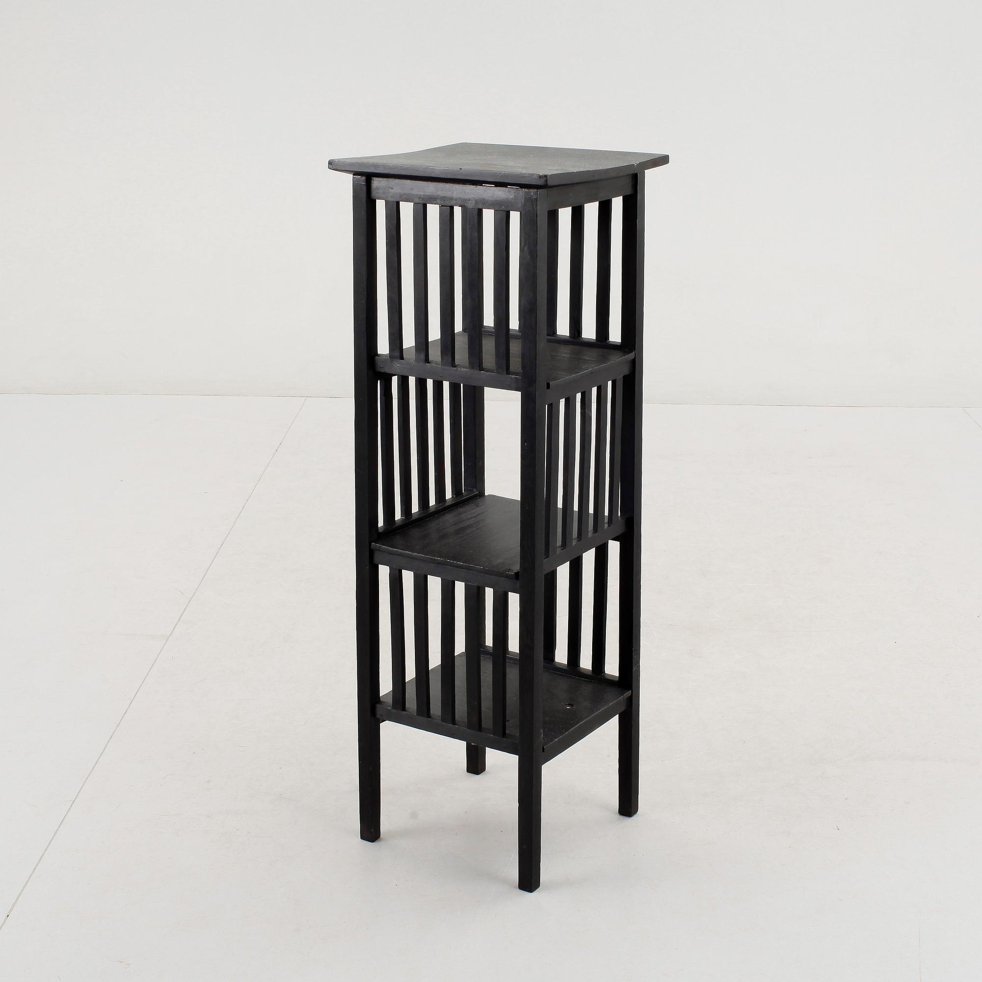 BOKSTÄLL / BOKHYLLA, 1900-talets första hälft.