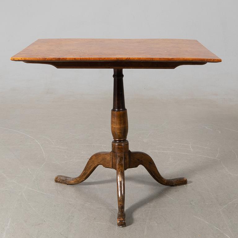 Fällbord, Mälardalen 1800-talets första hälft.