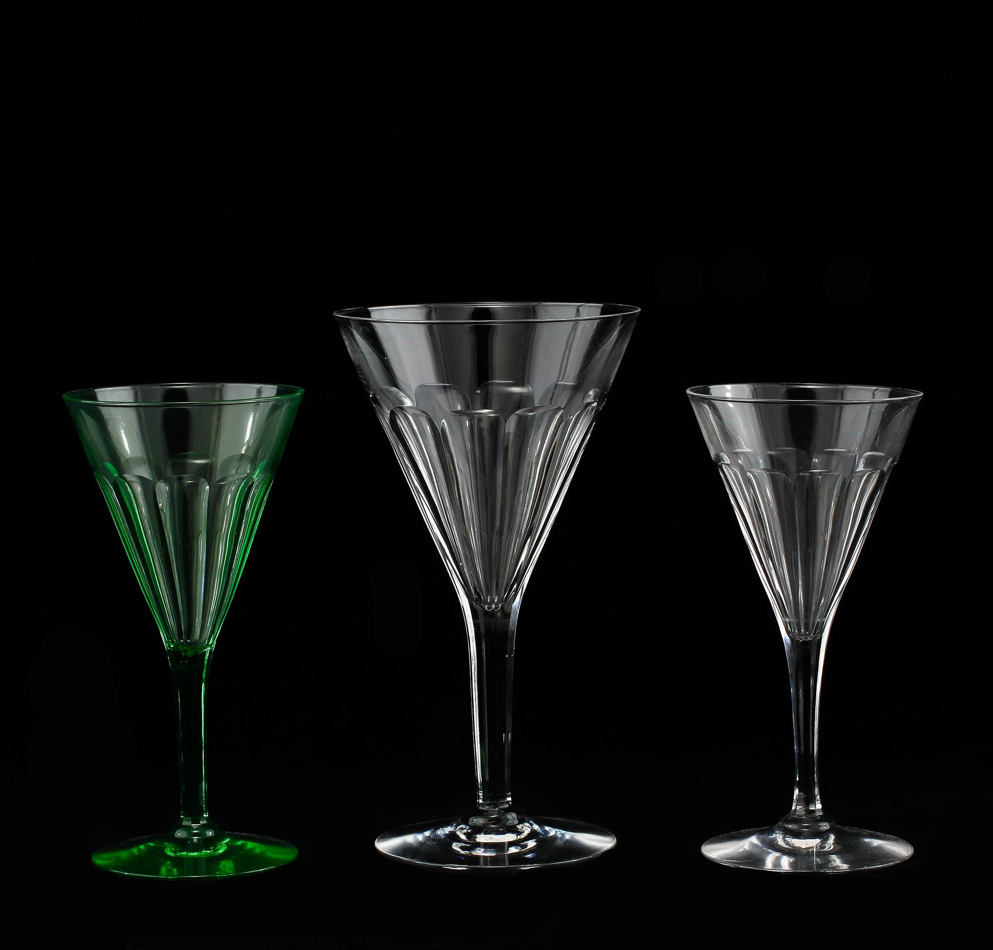 GLASSERVIS, 71 delar, 1900-tal.