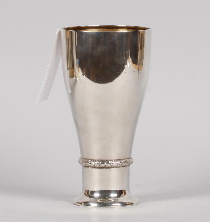 BÄGARE, silver, CG Hallberg, Stockholm 1921.