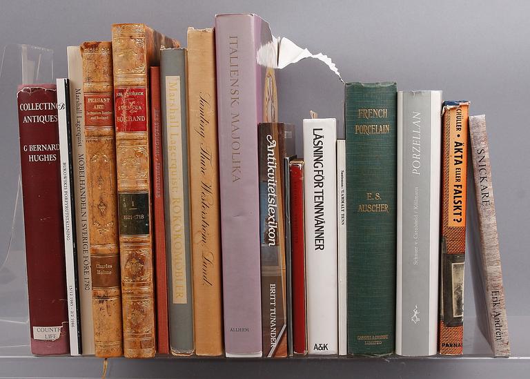 BÖCKER, 18 st, konsthantverk, Sverige, Storbritannien, Tyskland och Danmark, 1900-tal.