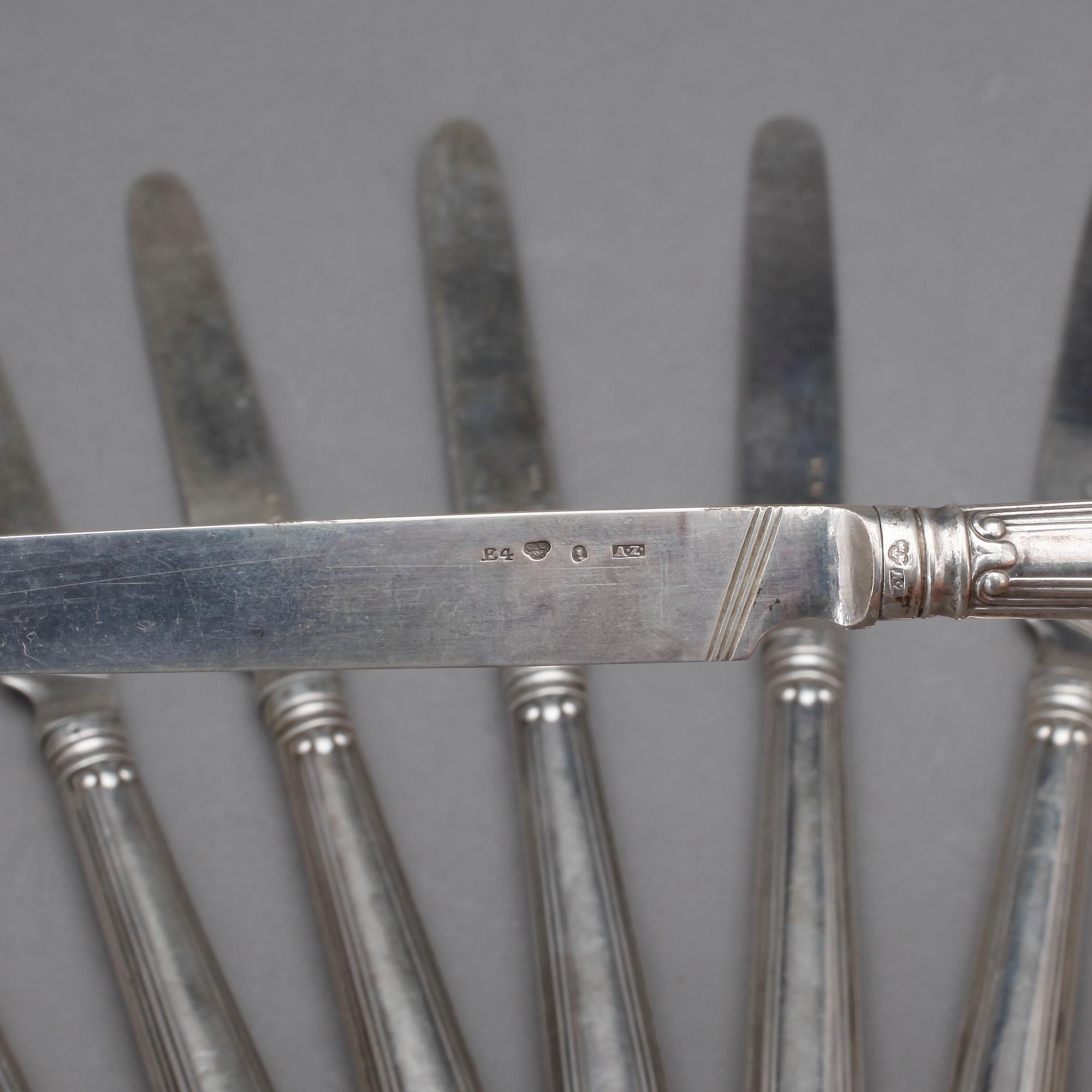 BORDSKNIVAR, silver, 11 st, Adolf Zethelius, Stockholm, 1832, vikt ca 595 g.