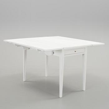 KLAFFBORD, "Alunda", ur Ikeas 1700-tals serie, sent 1900-tal.