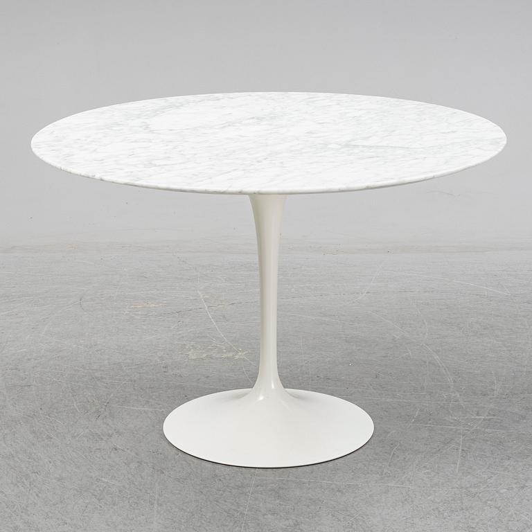 EERO SAARINEN, a marble top 'Tulip' table, Knoll Interational, USA.