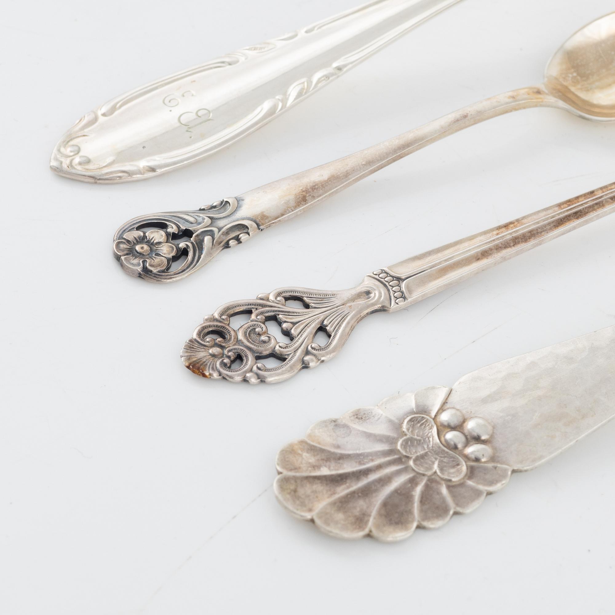 Bestick, 36 delar, silver, bl a CG Hallberg, Stockholm 1948.