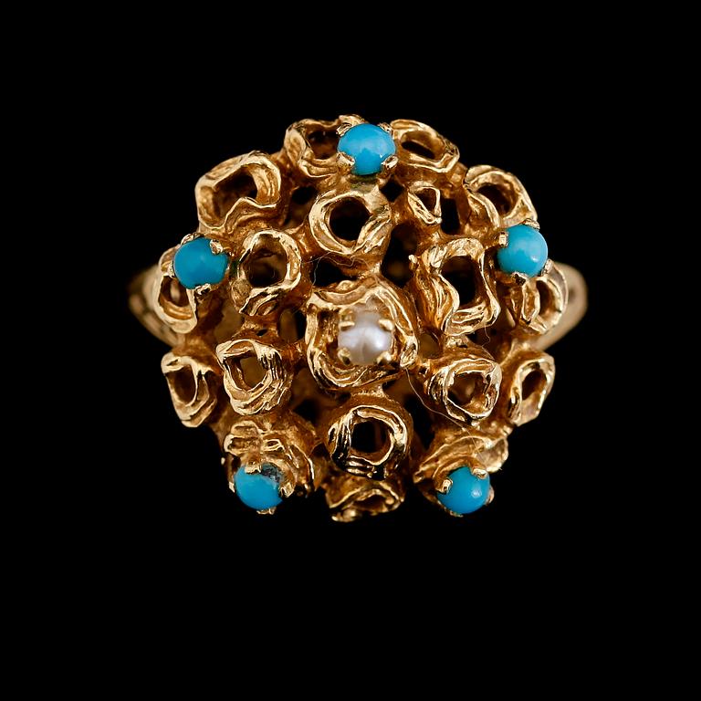 RING, 18K guld, turkoser och mindre odlad pärla.