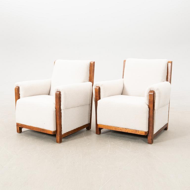 Armchairs, a pair from the first half of the 20th century.