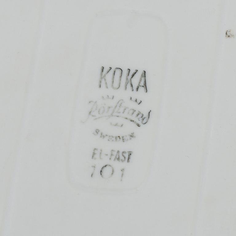 HERTHA BENGTSSON, servisdelar, 24 delar porslin, "Koka blå", Rörstrand, i produktion 1956-1988.