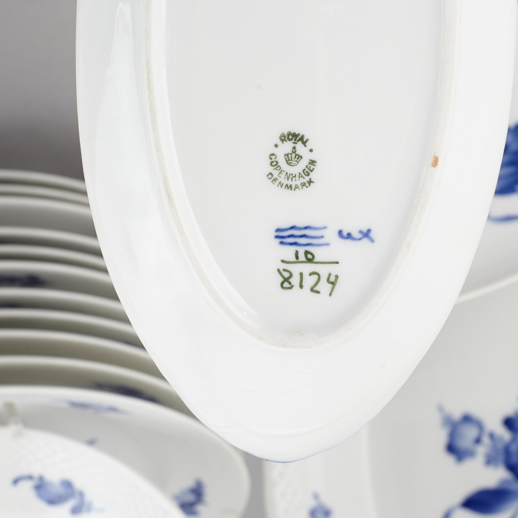 An 42 piece Royal Copenhagen dinner set model 'Blå Blomst'.