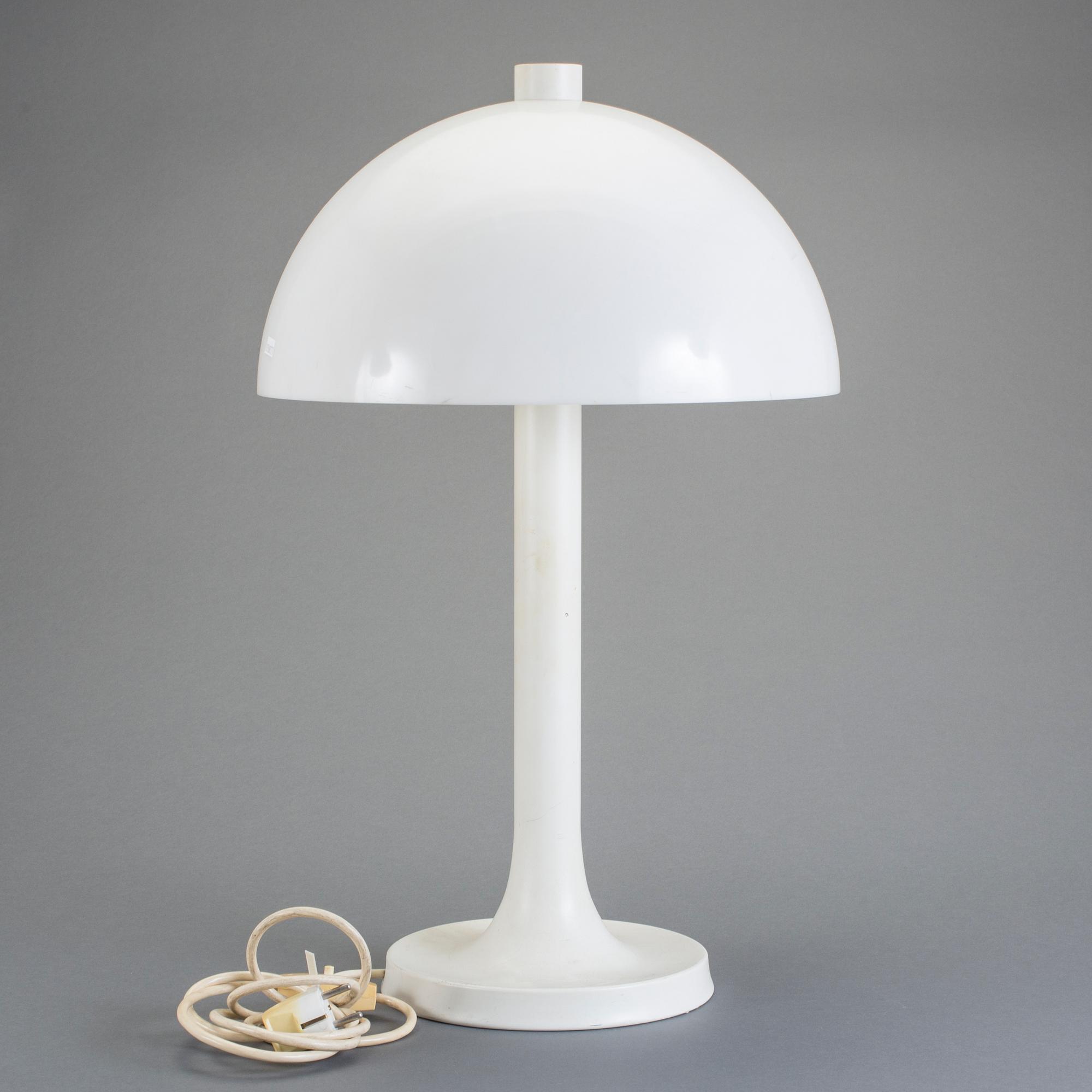 BORDSLAMPA, Falkenbergs Belysning, 1900-talets andra hälft.