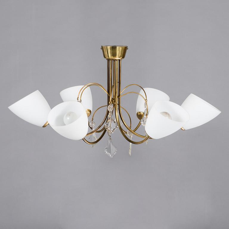 Paavo Tynell, A mid-20th-century 'K1-12' chandelier for Idman.