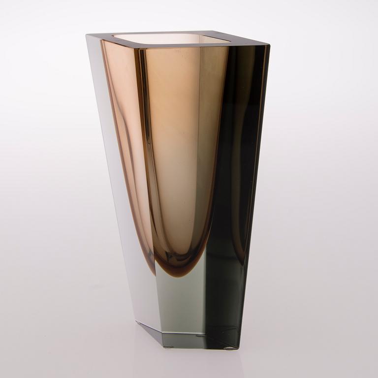 A 'Prisma KF 215' vase, signed K. Franck, Nuutajärvi Notsjö.
