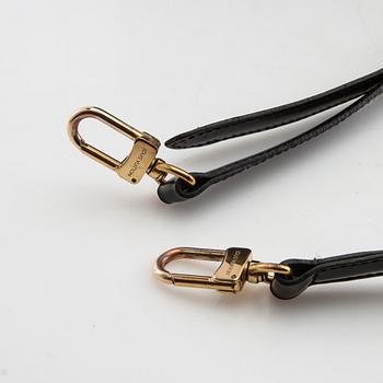 Louis Vuitton, Alma vintage bag.