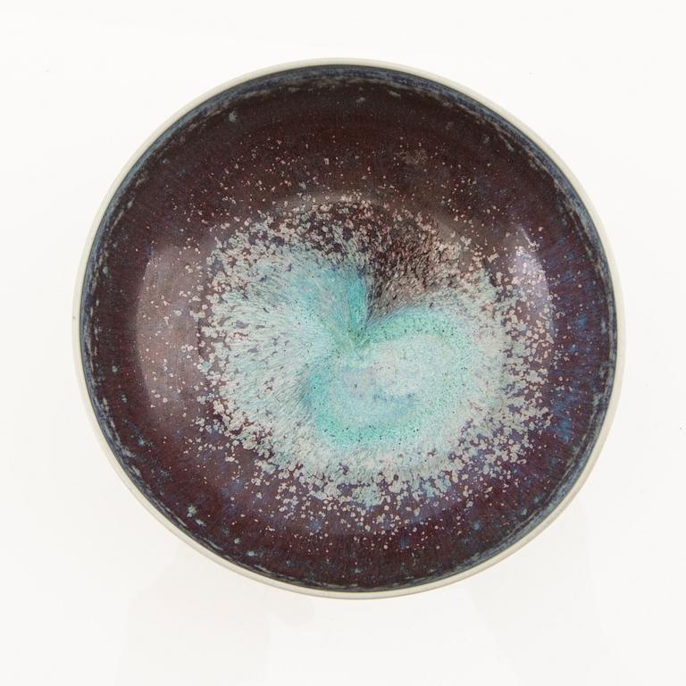 Berndt Friberg, bowl signed and with Gustavsbergs studiohand stoneware.