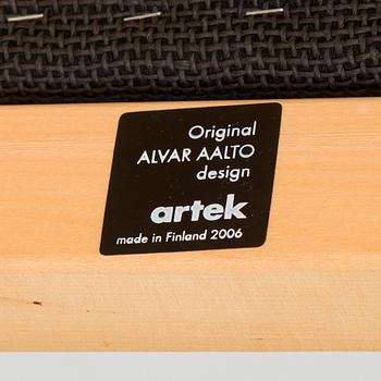 Alvar Aalto, stolar, 4 st, modell 611, Artek 2006.