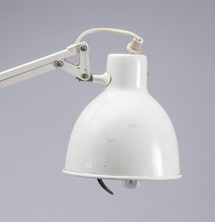 SKRIVBORDSLAMPA, Jacob Jacobsen, Modell L-1, Luxo, 1900-talets sista kvartal.