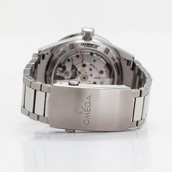 Omega, Seamaster 300, Master Co-Axial Chronometer, wristwatch, 41 mm.