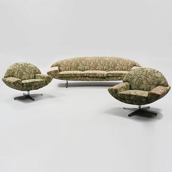 SOFFA samt FÅTÖLJER, ett par, "Capri", Johannes Andersen, Trensum, Sverige, 1950/60-tal.