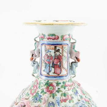 Floor vase China late 19th century Canton porcelain.