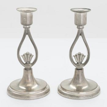 Paavo Tynell, A pair of 1920/30's '8022' candlesticks for Taito.