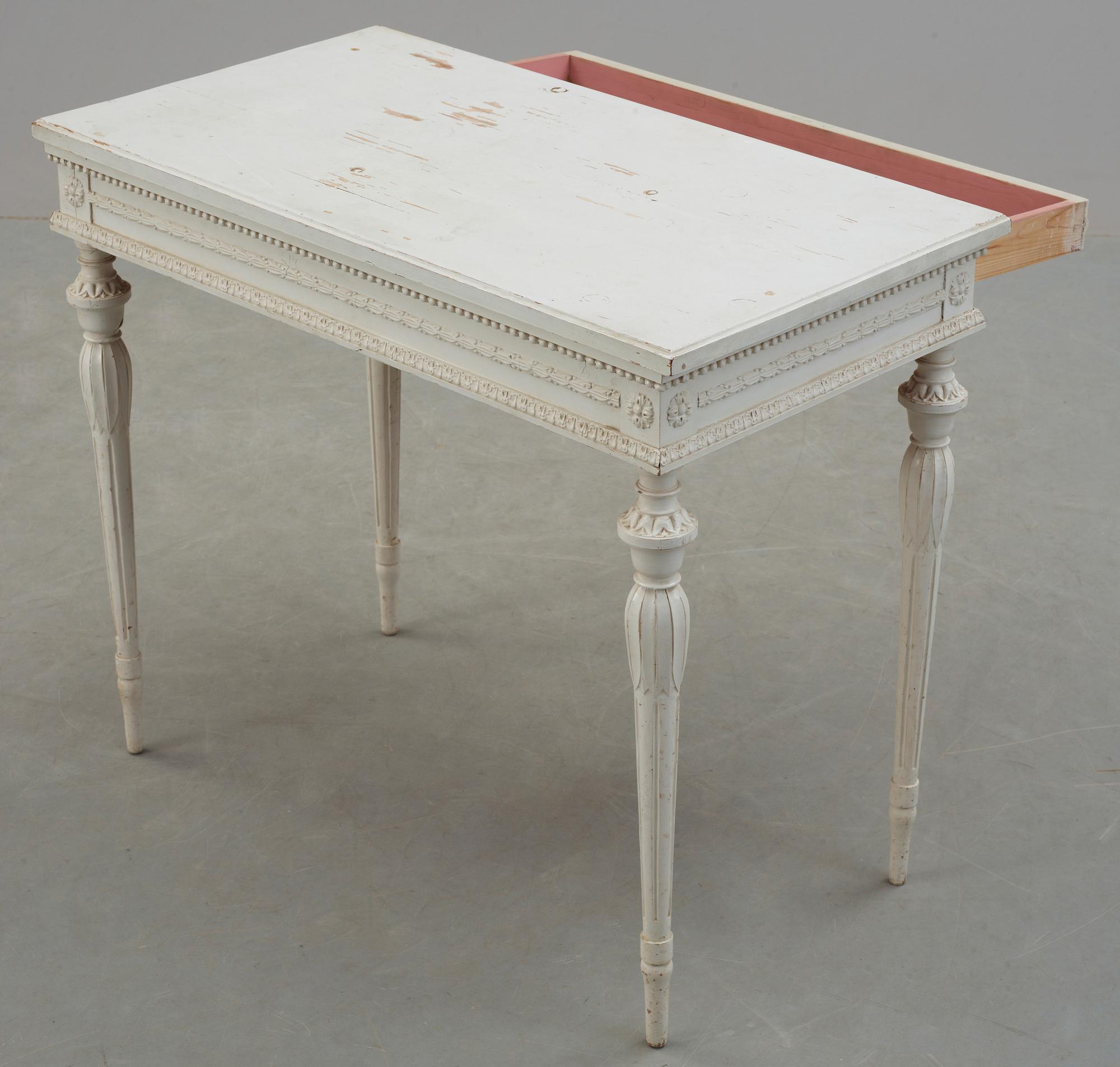 SKRIVBORD, gustaviansk stil, omkring 1900-talets mitt.