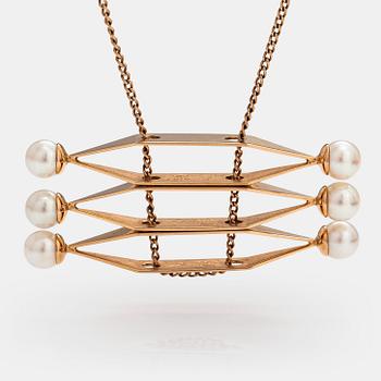 Elis Kauppi, A 14K gold and cultured pearls necklace. Kupittaan kulta, Turku.